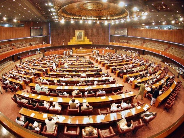 images_News_Pakistan_692609-NationalAssemblyAPP-1396895215-587-640x480