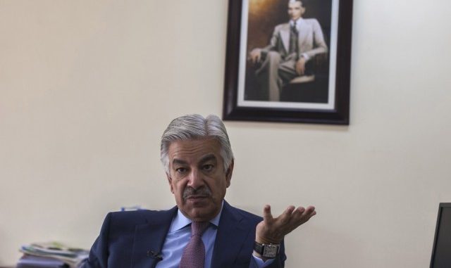 images_News_Pakistan_697557-KhawajaAsifREUTERS-1397846788-655-640x480