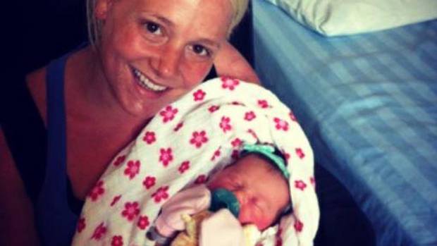 images_News_Canada_web-na-quebec-baby27nw2