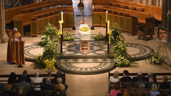 images_News_England_Funeral
