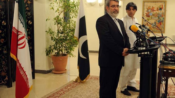 Iranian Interior Minister Visits Pakistan