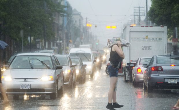 Toronto under Weather Advisory for Heavy Downpours, Lightning and Hail Toronto under Weather Advisory for Heavy Downpours, Lightning and Hail