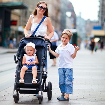 images_Tabloid_Relationships_15_Tips_to_Keep_Children_Safe_while_On_The_Go_at_B_Inspired_Mama