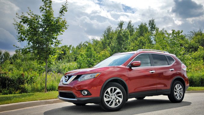 images_Lifestyle_Automotive_Nissan_Rogue-2014_001