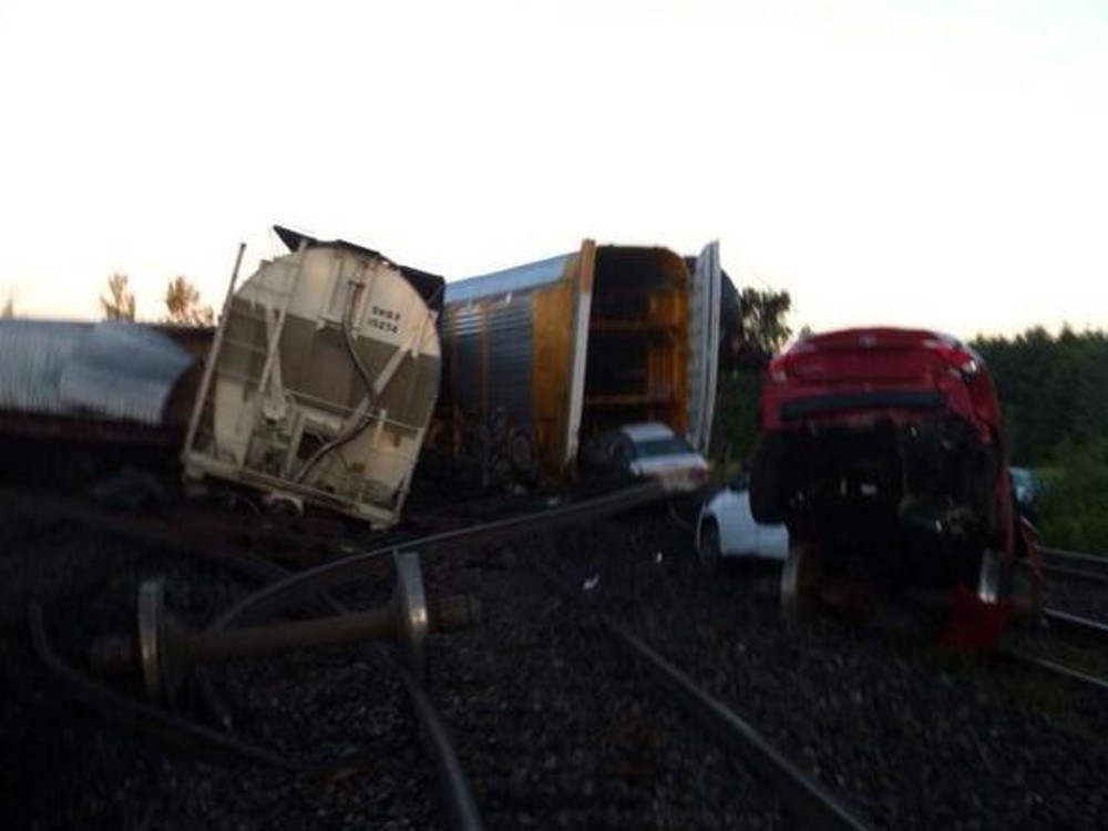images_News_Canada_derailedtrains