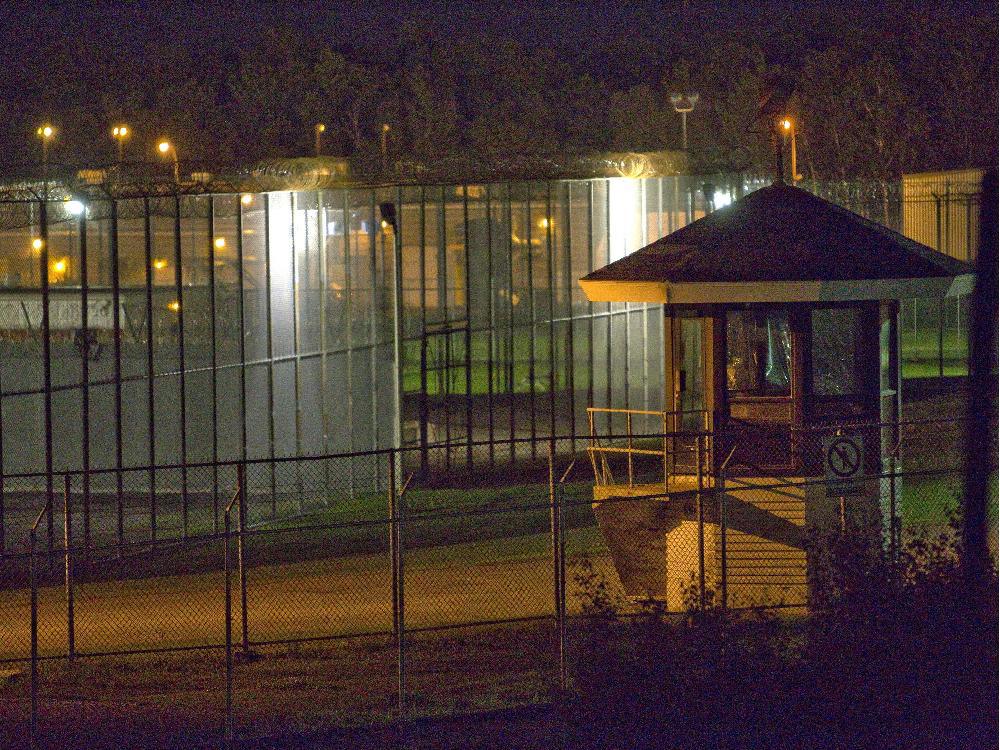images_News_Canada_prisoners-escape2