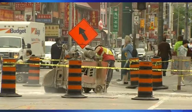 Dundas-Spadina Intersection Closed for 2-Weeks for Construction