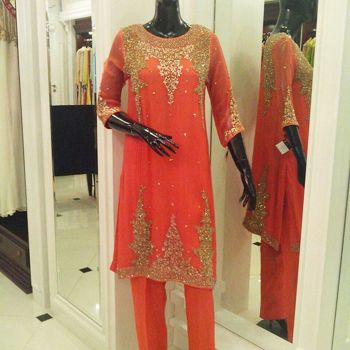 images_Lifestyle_Fashion_hsy_dresses