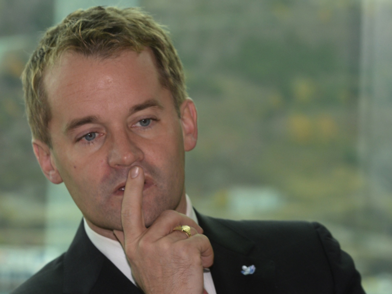 images_News_Canada_2014-08-11-12-26-15-SeamusORegan