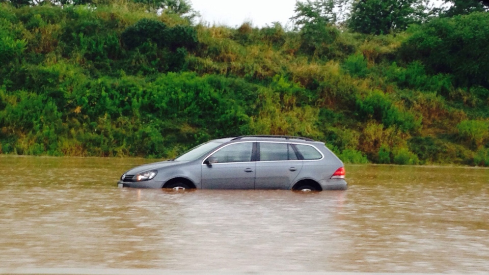 images_News_Canada_burlington-flood