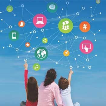 images_Tabloid_Relationships_parenting_guide_in_the_digital_age