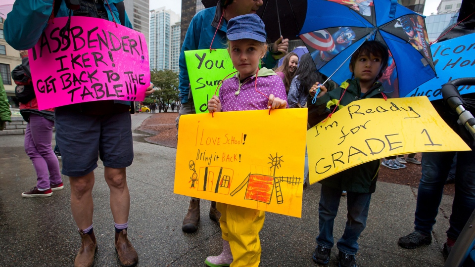 images_News_Canada_teachersstrik