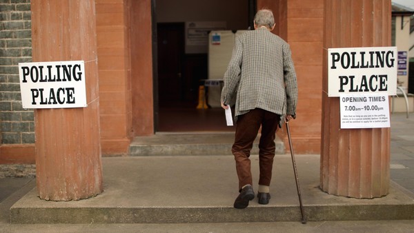 images_News_England_Polling place 2