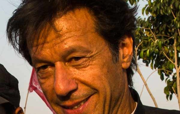 Khan Announces ‘Go Nawaz Go’ Day Khan Announces ‘Go Nawaz Go’ Day