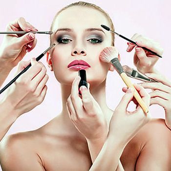images_Lifestyle_Fashion_30_Pro_Magical_Makeup_Tips