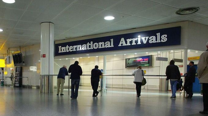 images_News_England_International arrivals