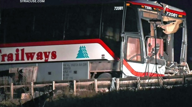 images_News_Canada_toronto-ny-crash
