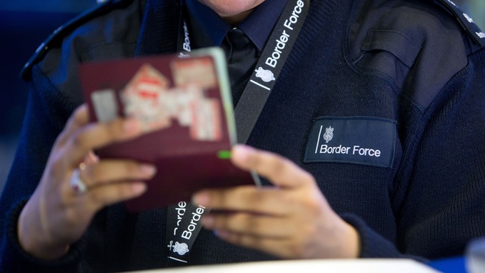 images_News_England_Border force