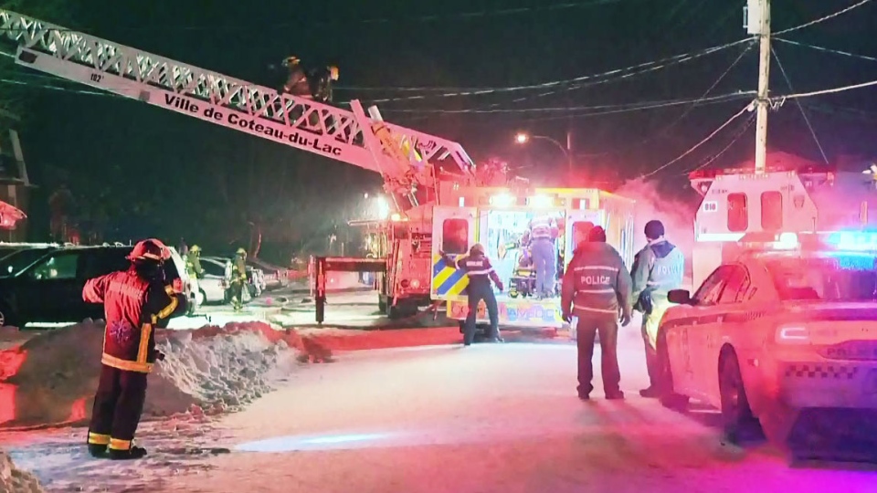 images_News_Canada_apartmentfire