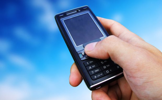 mobile-phone-sky-bound mobile-phone-sky-bound