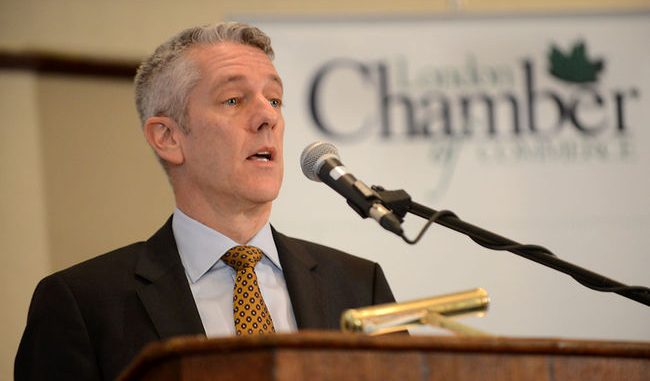 CRTC Rules to Show American Ads during Super Bowl CRTC Rules to Show American Ads during Super Bowl