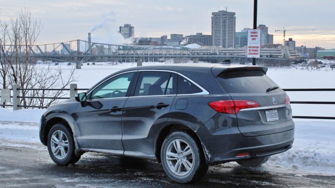 images_Lifestyle_Automotive_Acura_RDX_2015-502