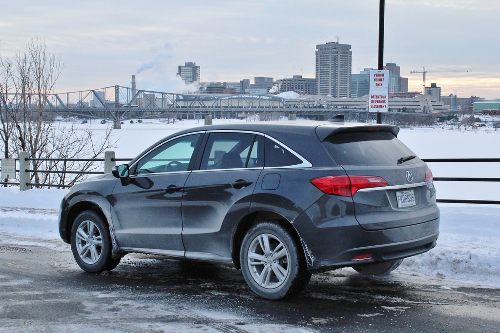 images_Lifestyle_Automotive_Acura_RDX_2015-502