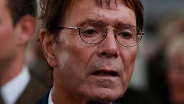 images_News_Canada_cliff-richard-1-362x204