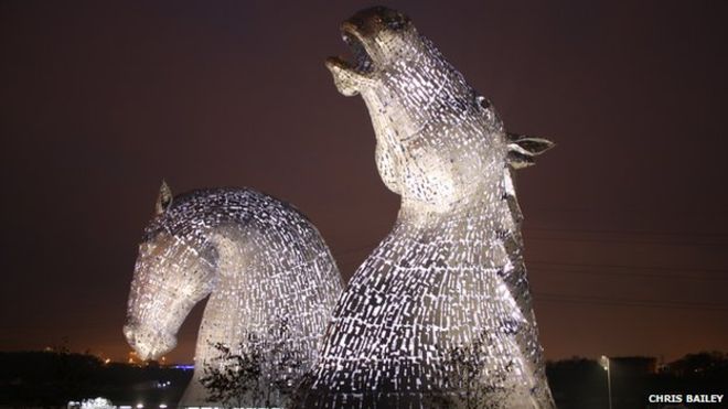 images_News_England_lights
