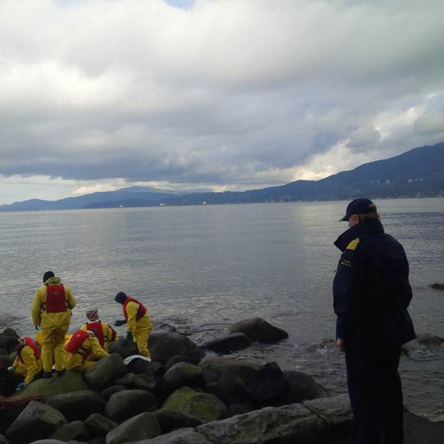 images_News_Canada_CCU_4frUsAAr0Vg