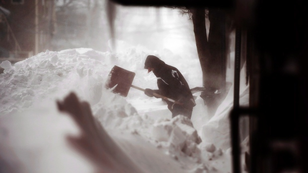images_News_Canada_snow_copy_copy
