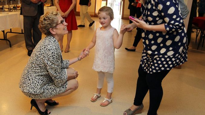Wynne Prepares Liberal Supporters for Federal Election