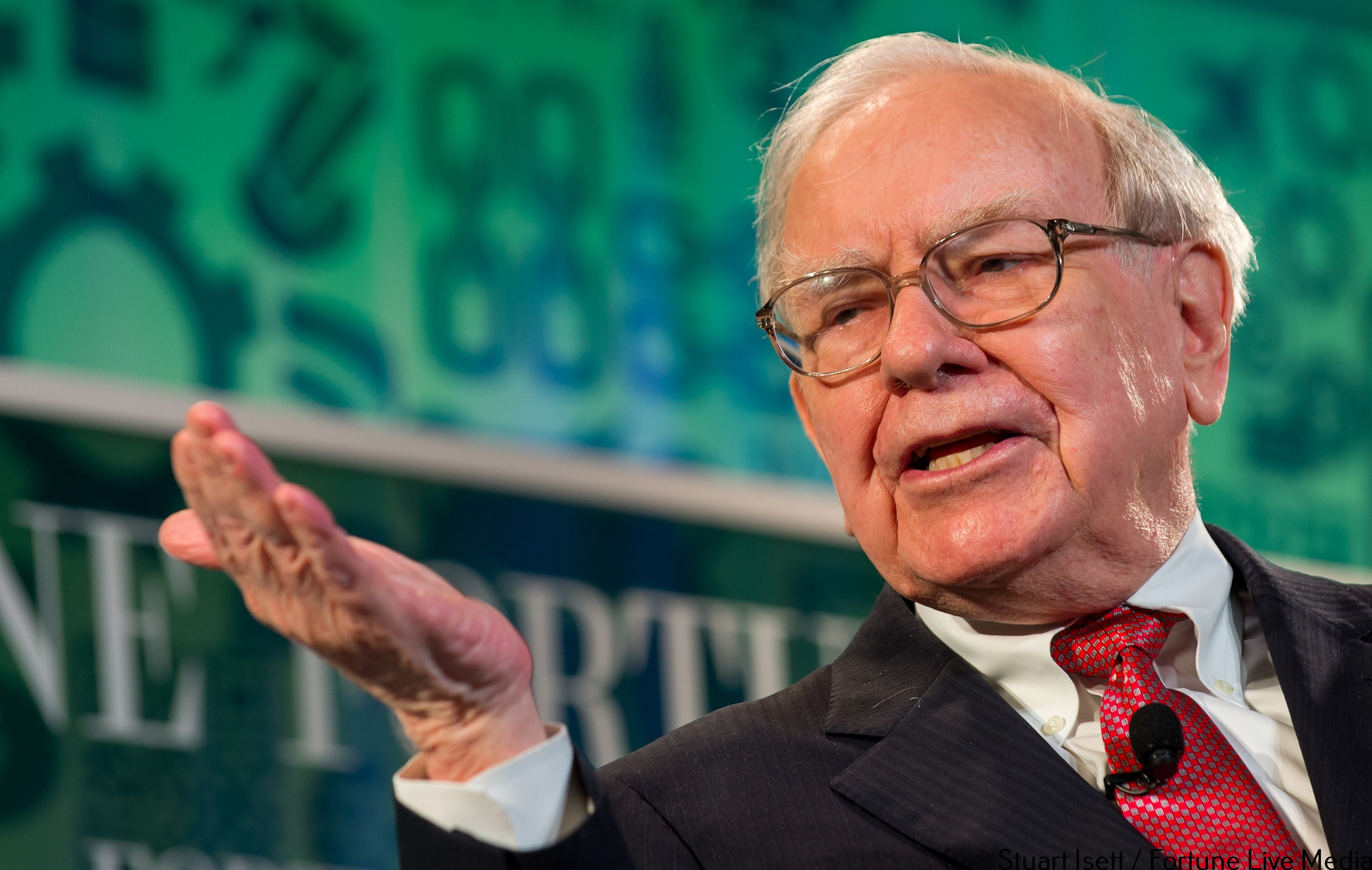 warren_buffet_spotlight