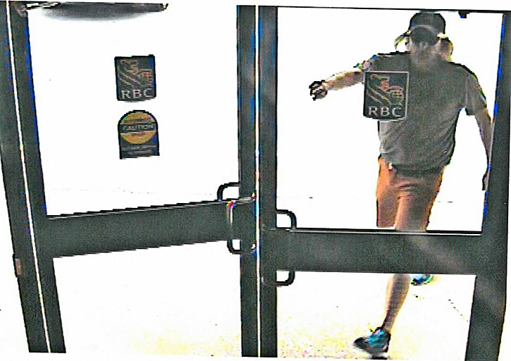 images_News_Canada_86620langleyadvanceSuspect1