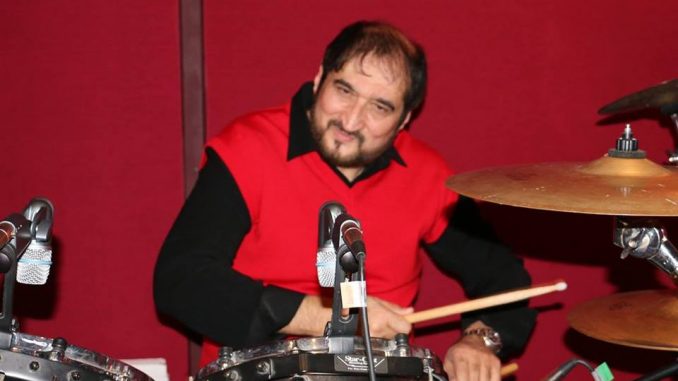 Nadeem Saifi playing state of the art orchestra drums Nadeem Saifi playing state of the art orchestra drums