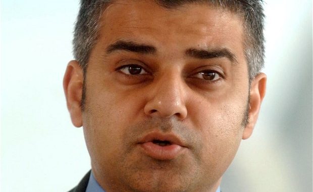 London’s Muslim Mayor, Khan, Criticizes Trump's 'Ignorant' View of Islam
