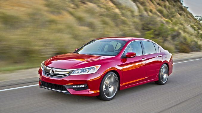 images_Lifestyle_Automotive_Honda_Accord_2016-901