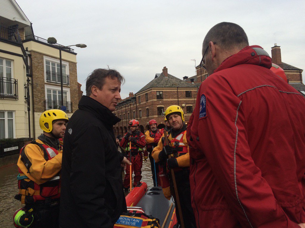 images_News_England_david-cameron-york-floods-pledge