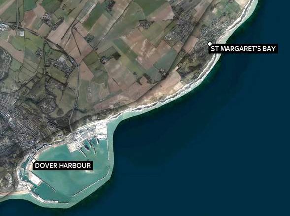 coastguards rescue teenagers trapped by rising tide near dover