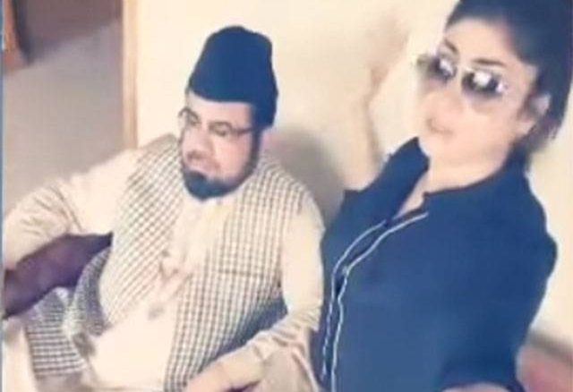 police to include mufti qavi in qandeel baloch’s murder investigation