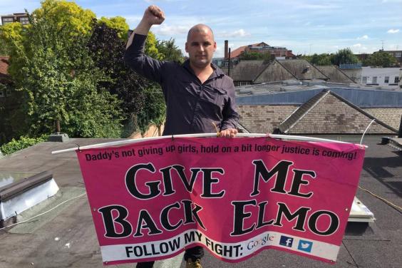 images_News_England_corbynroof0508d