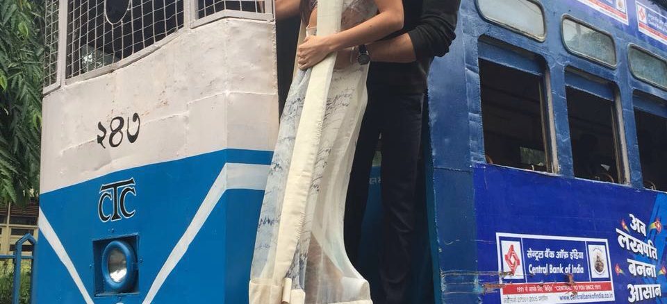 when sidharth malhotra and katrina kaif partied in kolkata’s tram!