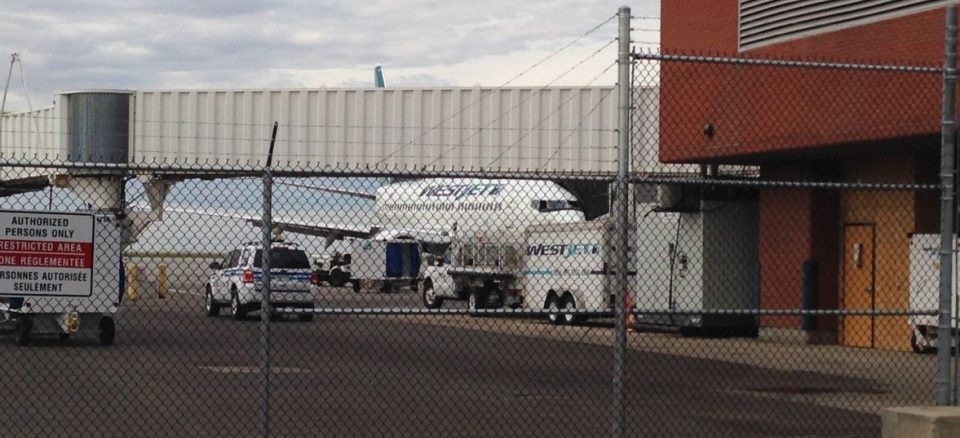 smoke in flight deck prompts westjet flight’s emergency landing in regina