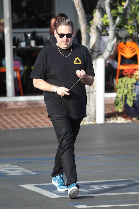 jonah hill is back in his skinny jeans
