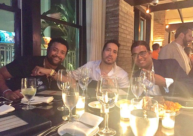 mika singh dines with international singer shaggy