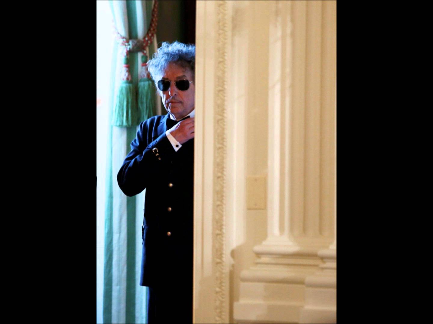 Another teaser from Bob Dylan’s Tempest CD