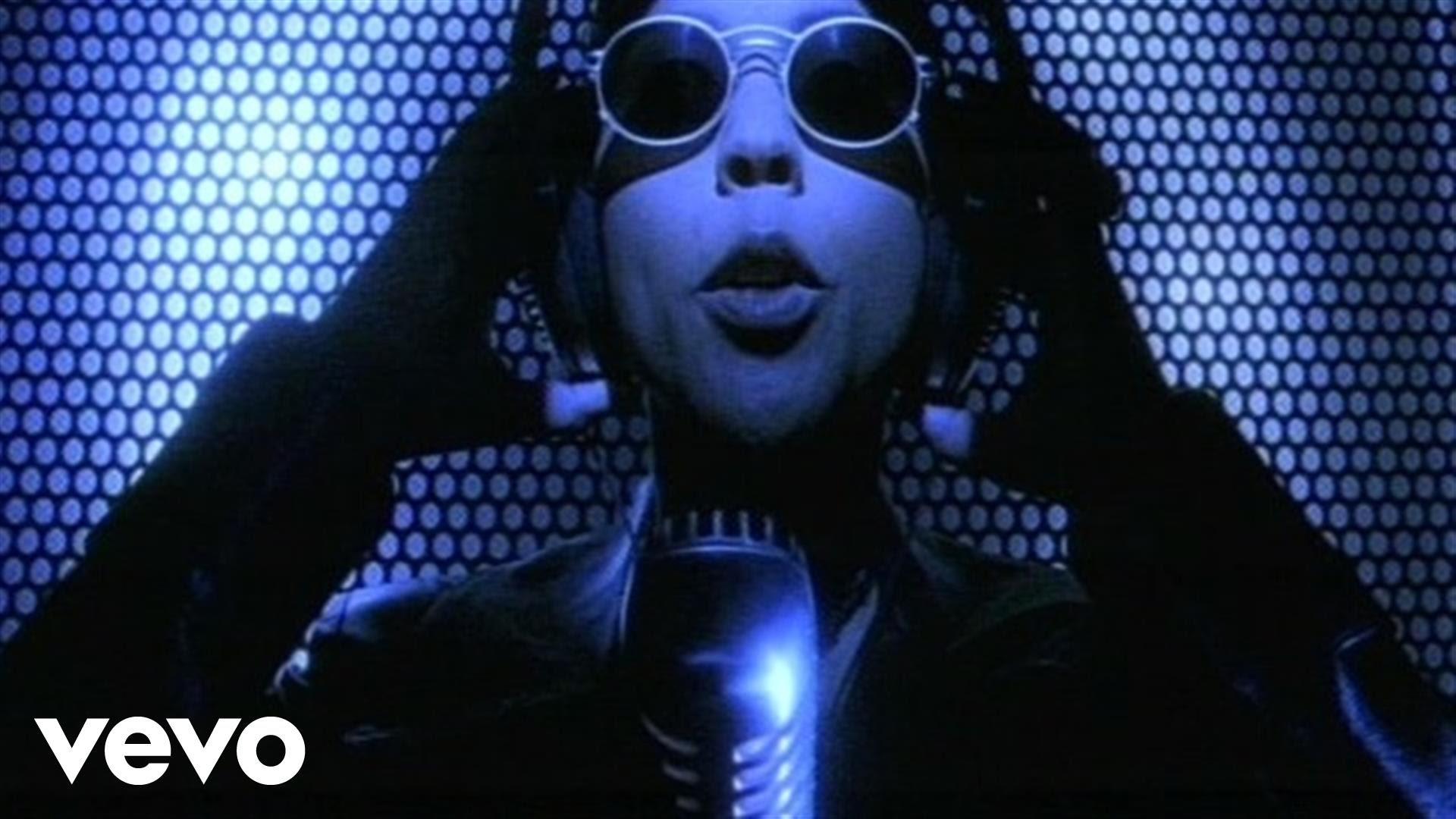 Crystal Waters – Live Performance