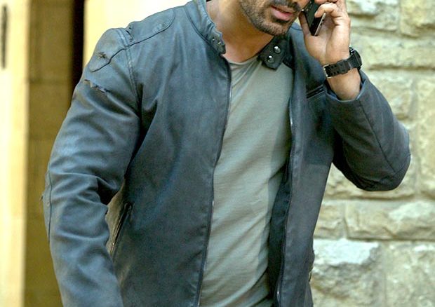 special screening of force 2 for family members of raw agents