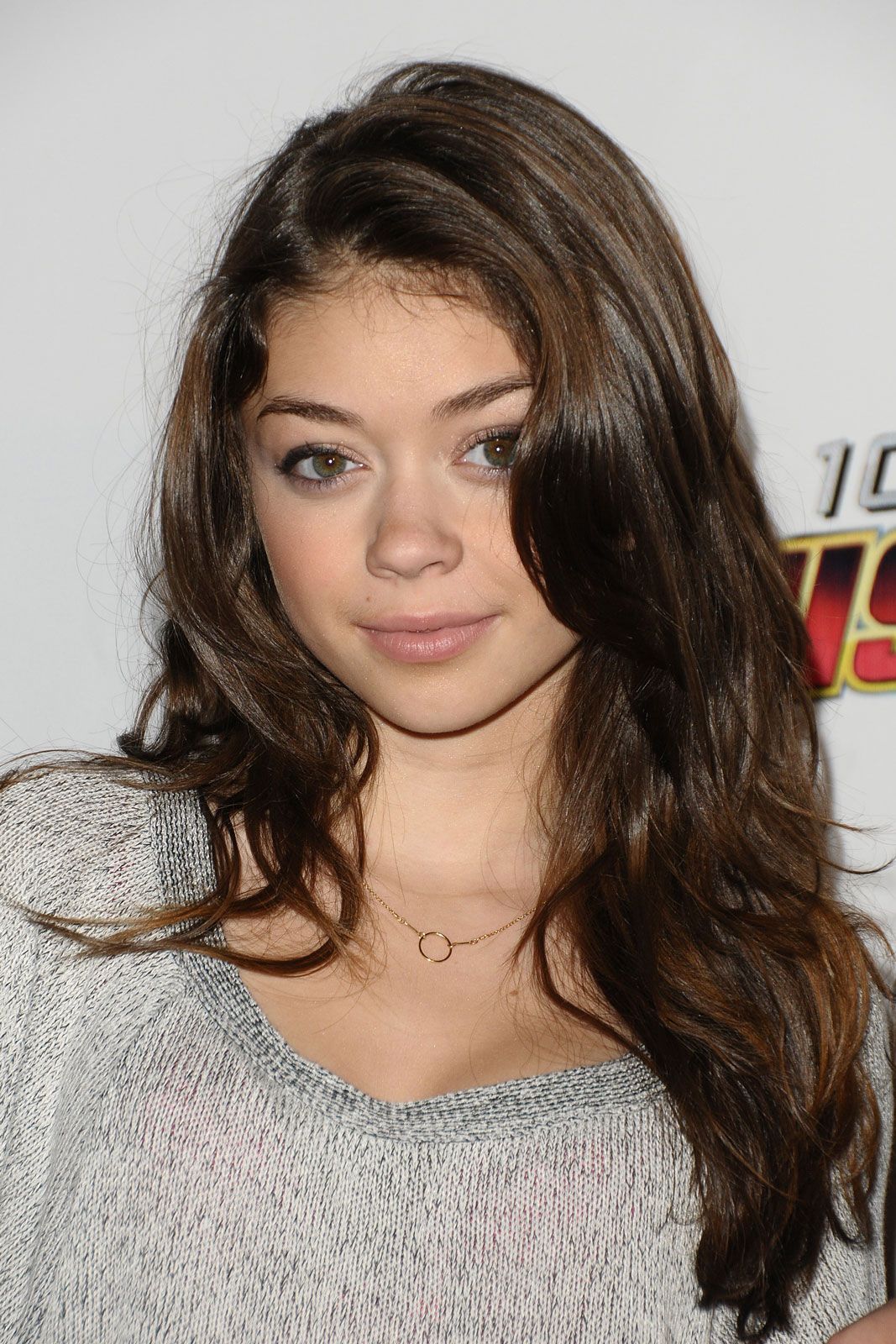 see sarah hyland’s beauty evolution