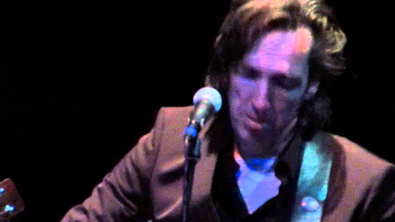 Listen to I’d Have To Be A Stone – Stephen Fearing
